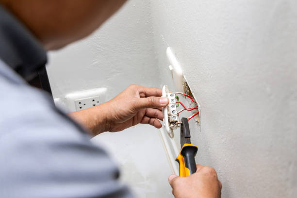 Best Circuit Breaker Repair  in Georgetown, CT